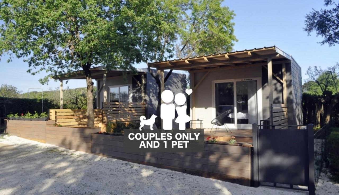 Boutique Mobile Homes Ulikarovinj (Adults Only) Luaran gambar